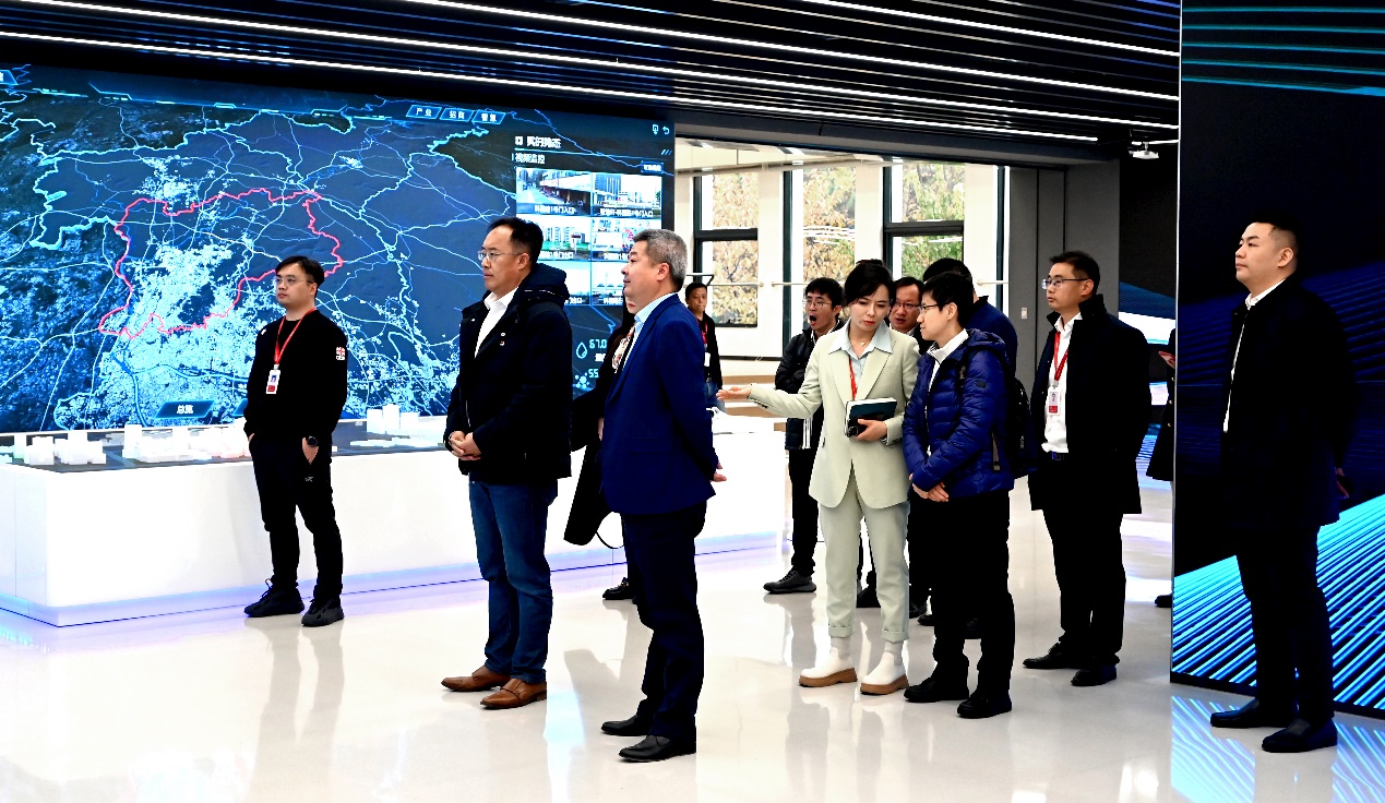 ����777(�й�)Ӣ���ж����ٷ��������