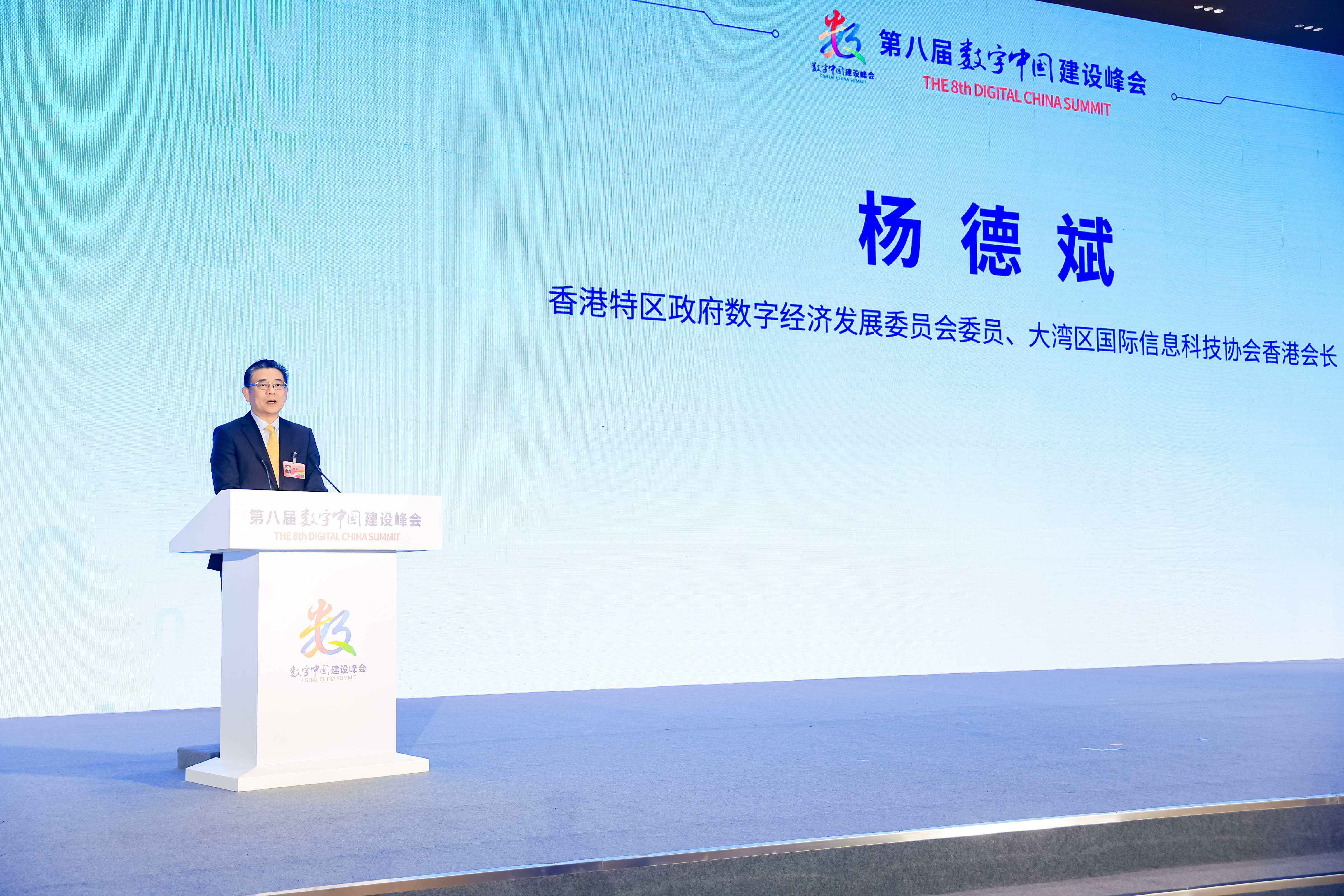 ����777(�й�)Ӣ���ж����ٷ��������